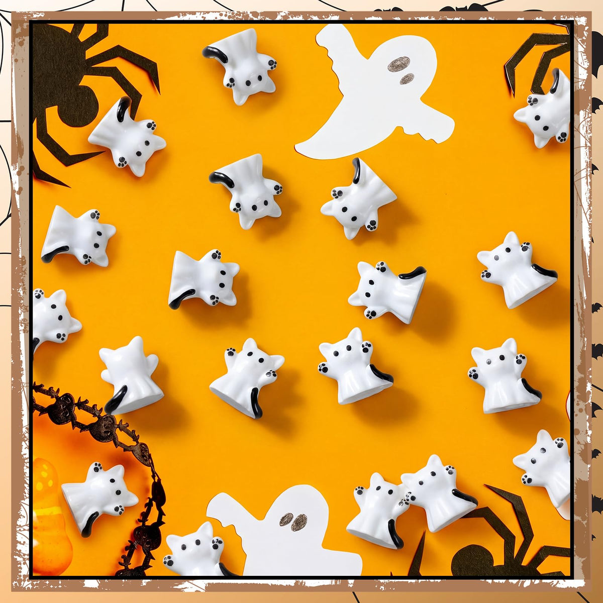 Lineshading 50 Pcs Halloween Mini Cat Ghost Figurines Decor Bulk Cute Ghost Cat Desk Statues 0.98 Inch Cartoon Spooky Figurines for Party Favors Desktop Halloween Decorations Display Ornaments