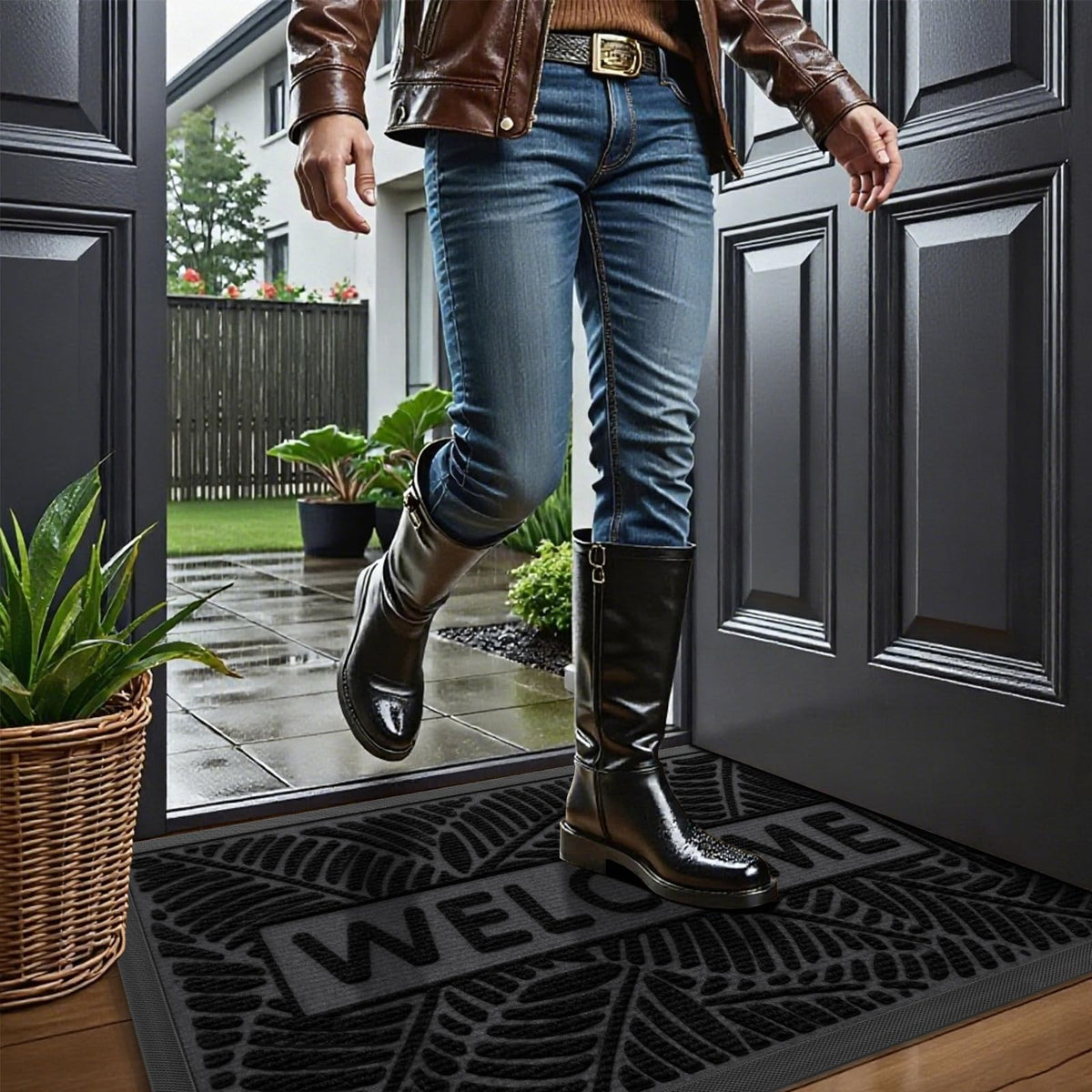 Smiry Welcome Mat Indoor Outdoor, All-Season Waterproof Front Door Mat, Sturdy Natural Rubber Doormat, Non-Slip, Easy Clean, Low Profile Dirt Trapper for Porch Patio Entrance, 29.5x17, Black