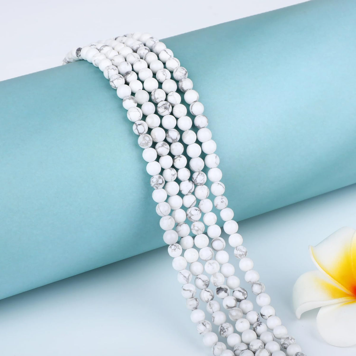 CMBYN Natural Stone Beads Round Genuine Real Stone Beading Strand Loose Gemstones DIY Smooth Bead for Bracelet Necklace Earrings Jewelry Making (Howlite, 4mm 90 Pieces)