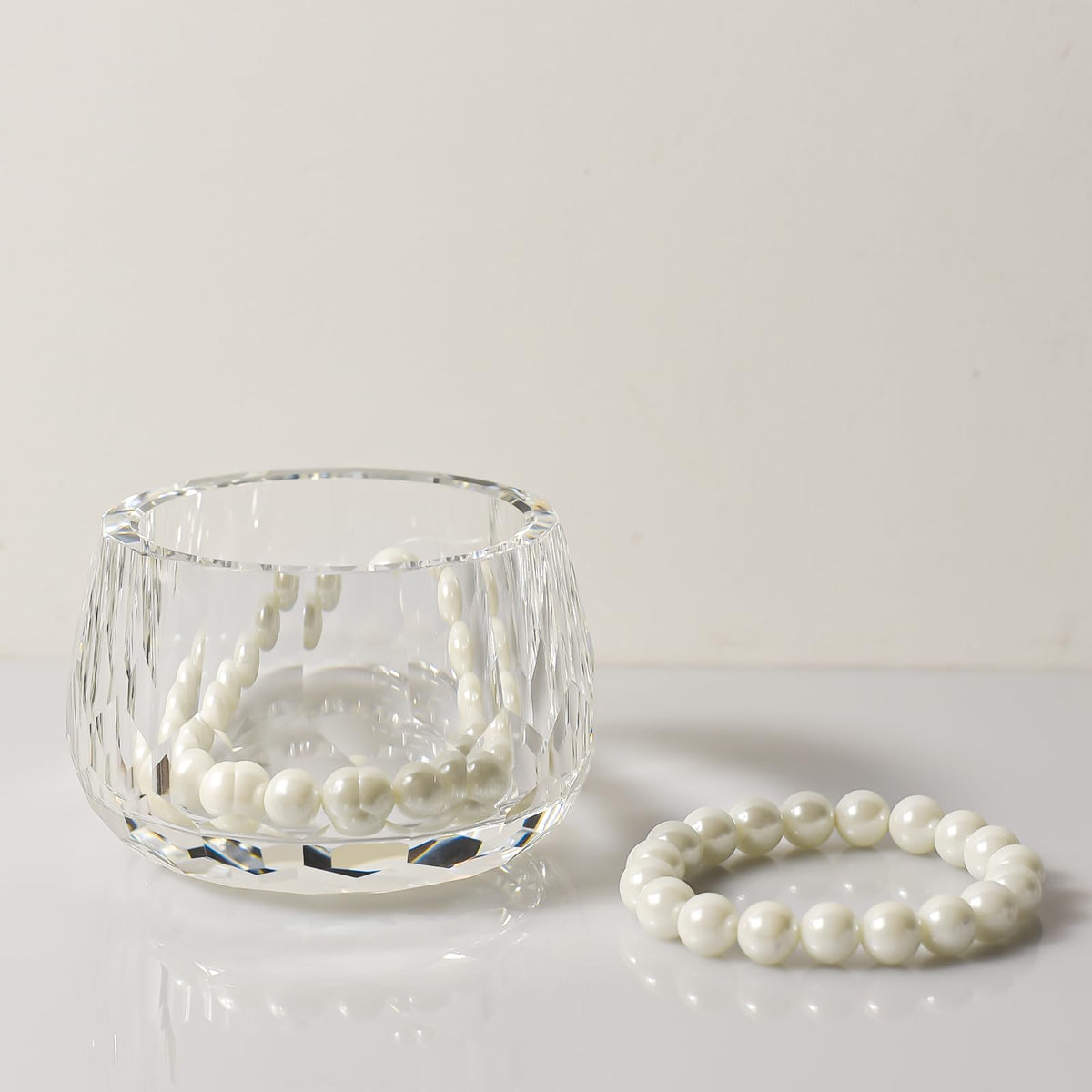 Marvala Crystal Jewelry Box Storage Jar, Candy Dish Tiny Hand-Cut Small Decorative Bowl, Diamond-Cut Luxury Cosmetic Organizer for Vanity, Bathroom, Kitchen Decor