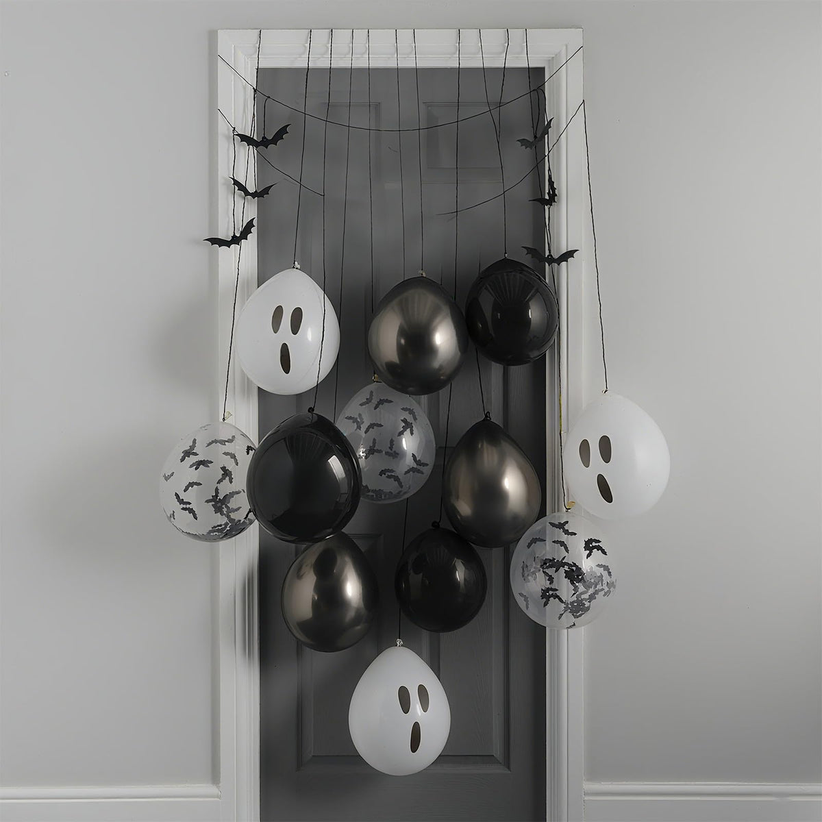 Froova Halloween Balloons Black and White Balloons with 3D Bat Stickers Bat Print Balloon and Black Marble White Ghost Balloon for Happy Halloween Skull Skeleton Spooky Birthday Horror Party Decor