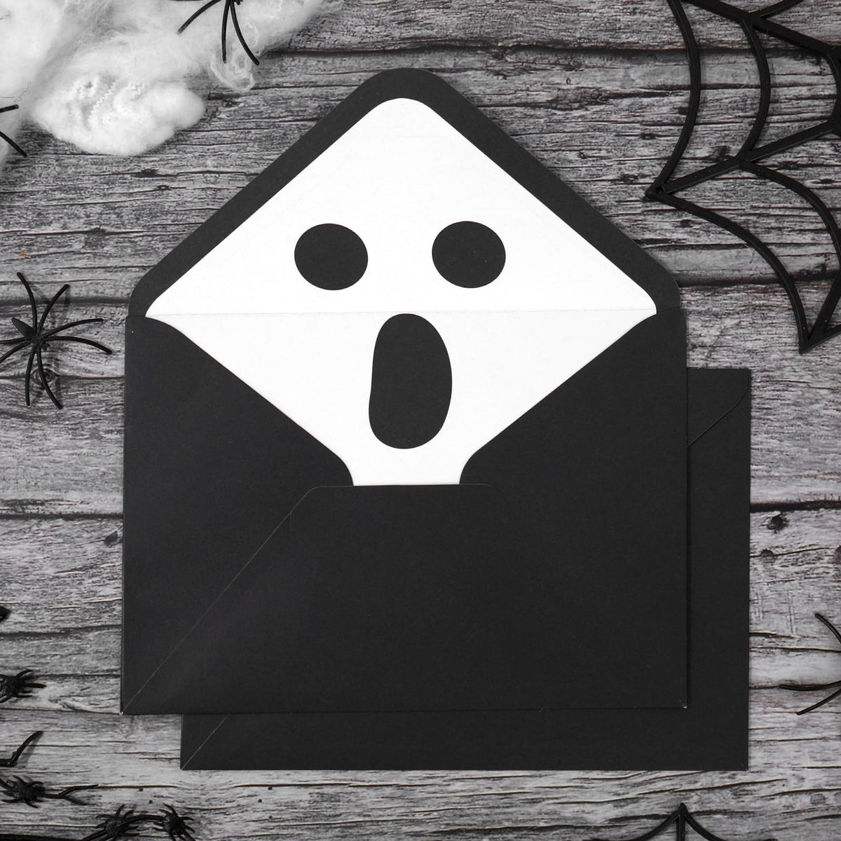 Whaline 50Pcs Halloween Envelopes White Black Ghost Invitation Envelope with Sticker Spooky Boo V-Flap Greeting Card Holders Gift Card Sleeves for Trick or Treat, 5 x 7 Inch
