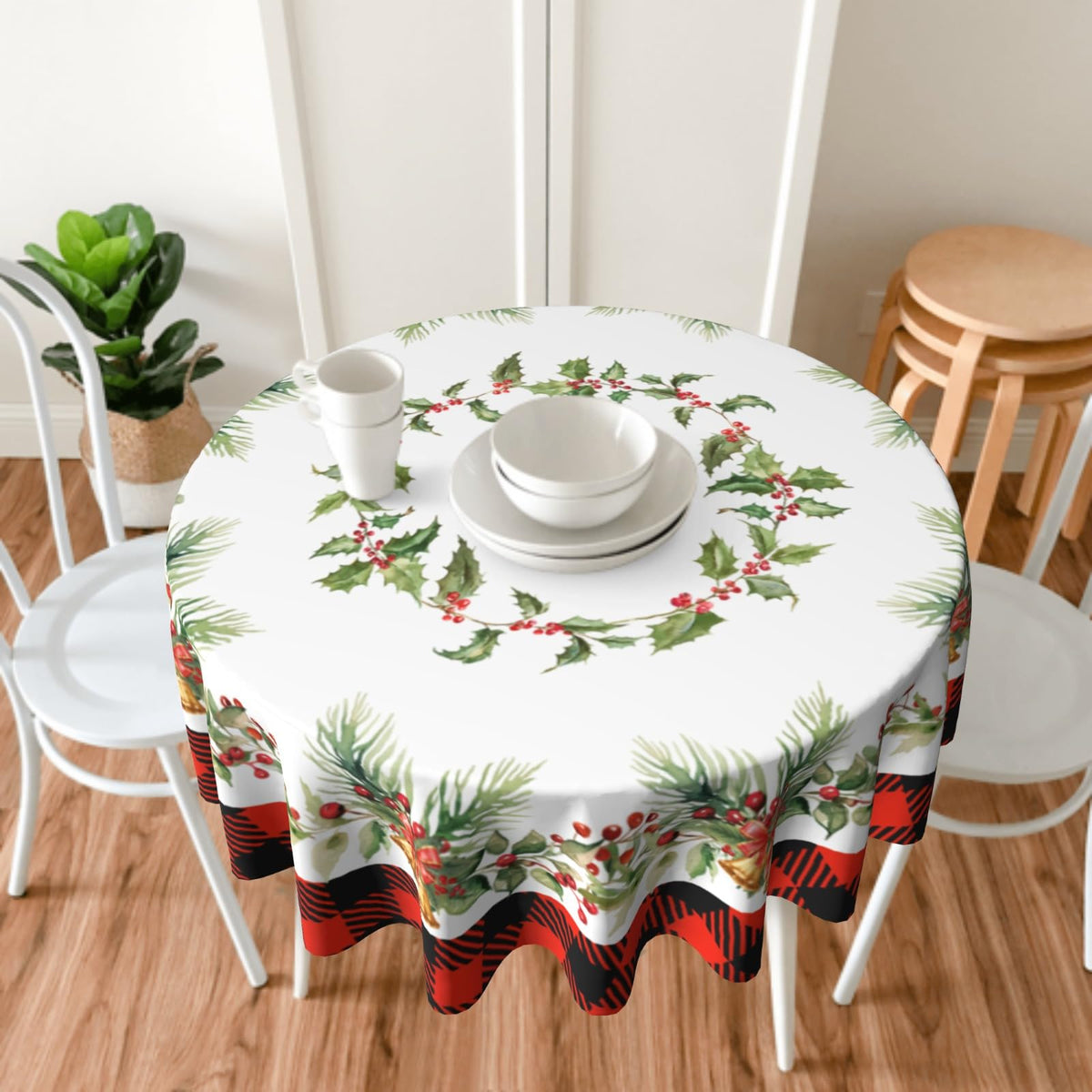 Giwawa Christmas Round Tablecloth for Kitchen Dining, 60Inch Xmas Holly Berries Bells Bows Table Cloth, Red Black Buffalo Plaids Non-Slip Table Cover for Holiday Picnic Tabletop Decor