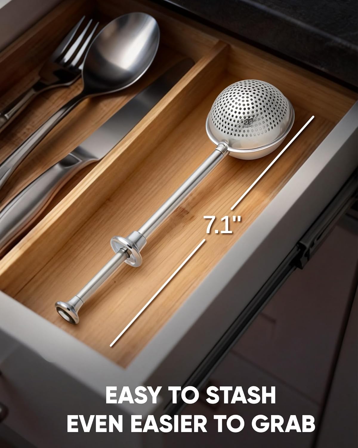 Skiennix Flour Duster - Stainless Steel Sifter with One-Handed Spring Handle | Fine Mesh for Even Sprinkling