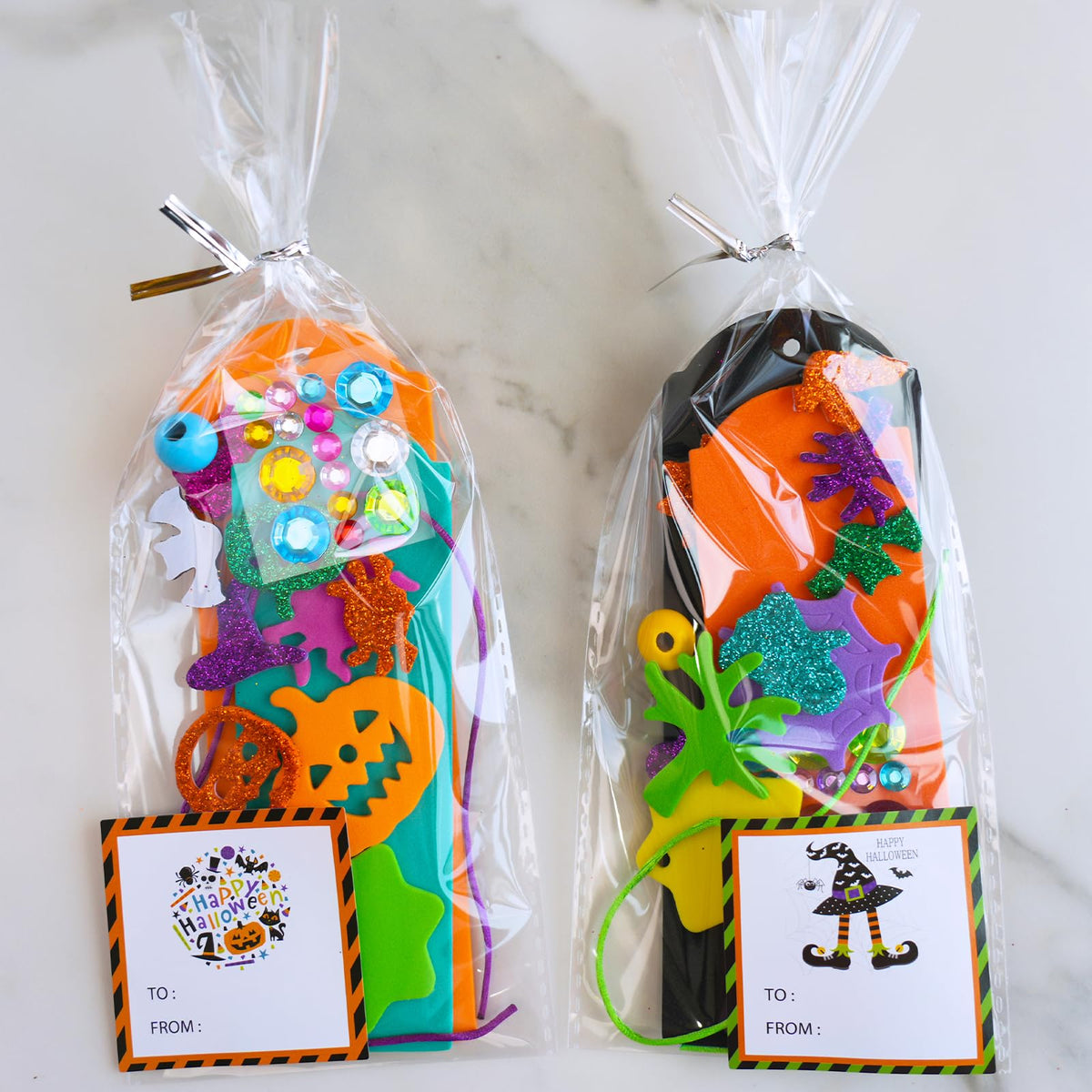 Winlyn 36 Sets Halloween Craft Kits Fall Kids Crafts DIY 3D Halloween Bookmarks Art Sets Monster Jack-O'-Lantern Foam Stickers Arts and Crafts for Kids Classroom Activities Trick-or-Treat Party Favors