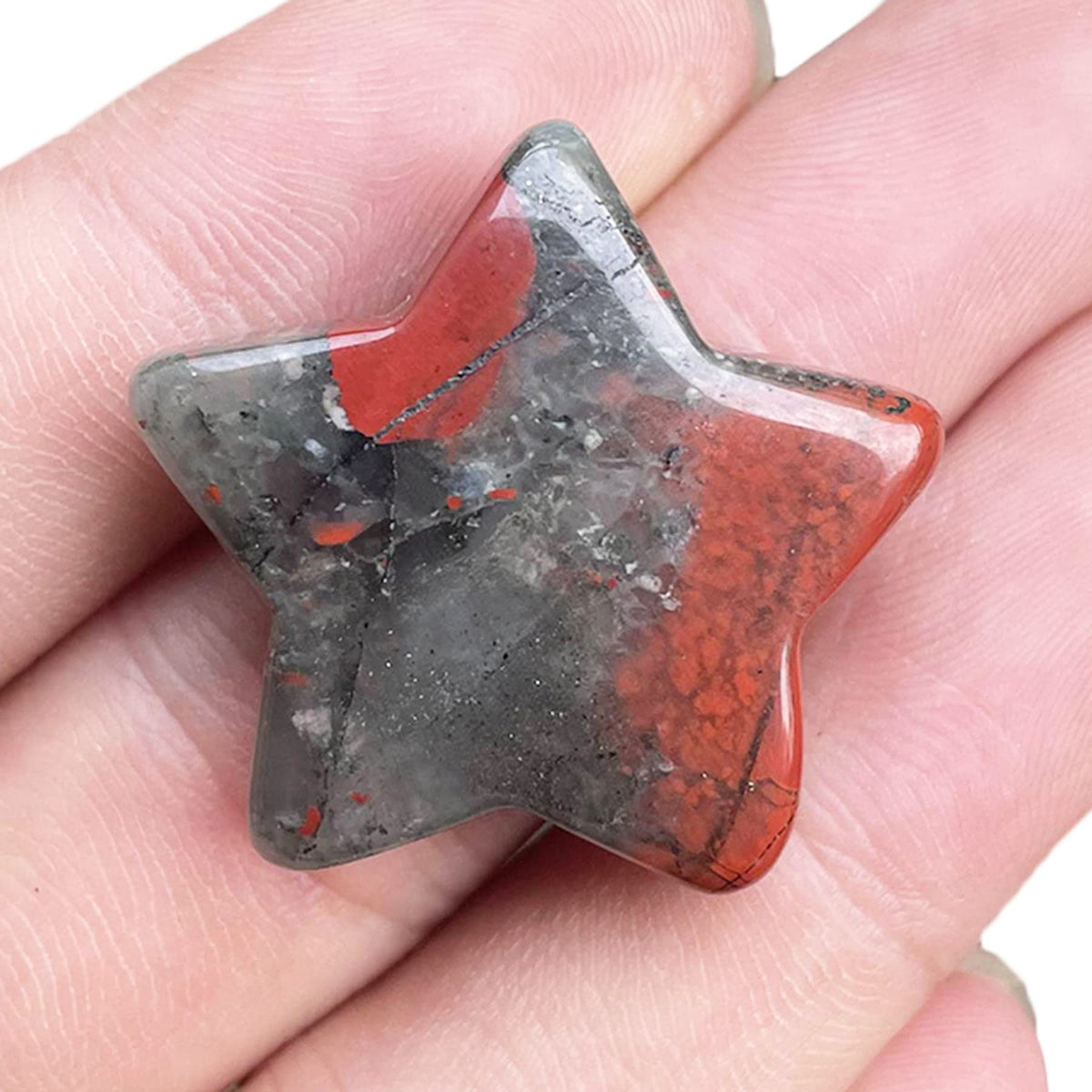 Fekuar Africa Bloodstone Crystal Star Chakra Stones for Reiki Healing Yoga Balance Meditation Polished Mini Pocket Palm Stone 1 Inch (30mm)