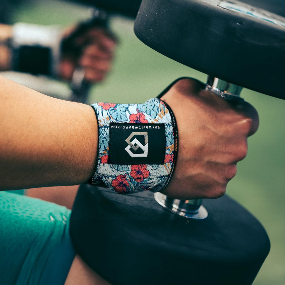 Bay Wrist Wraps Weightlifting Workout Wrist Brace - Adjustable, One Size Fits All - Comfort Wrist Wraps for Weightlifting with Thumb Loop, Lifting Wrist Straps in Arctic Camo - 18-inch Wrist Wrap