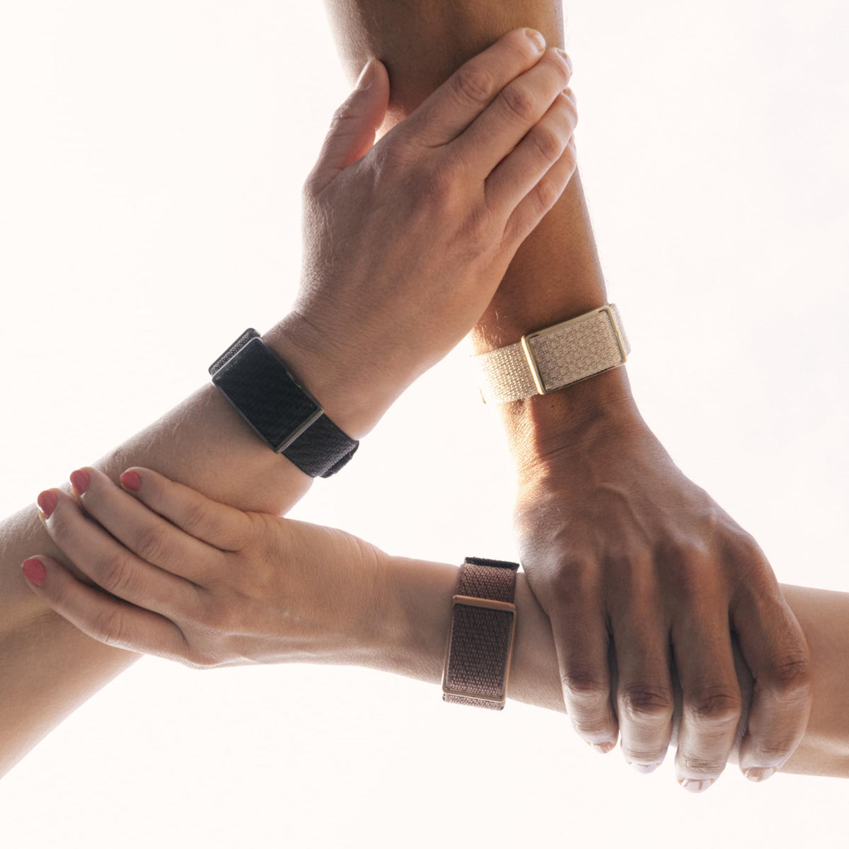 POLAR Loop – Smart Screen-Free Wearable Health & Fitness Band with 24/7 Heart Rate, Sleep & Activity Tracking, Automatic Training Detection, No Subscription, 8-Day Battery.