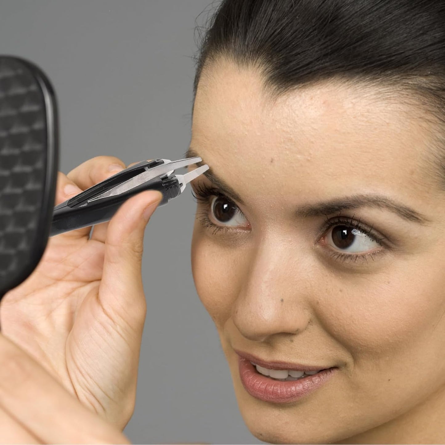 Skiennix Automatic Eyebrow Set - Professional Retractable Tweezers for Effortless Hair Removal
