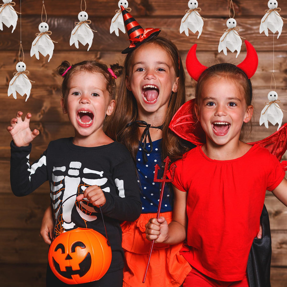 18 Pcs Halloween Ghost Hanging Ornaments Tree Farmhouse Rustic Cloth Ghosts Hanging Decoration for Front Yard Patio Lawn Garden Party Décor and Holiday Decorations