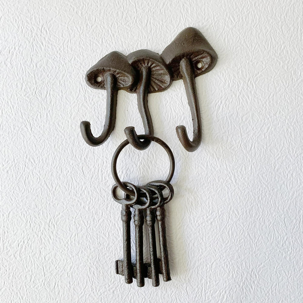 Zorues Rustic Mushroom-Shaped Decorative Wall Hook Rack Hangers for Hanging Clothes, Coats, Towels, Keys, and Hats, 1 Pack Antique Cast Iron Mounted Wall Hooks
