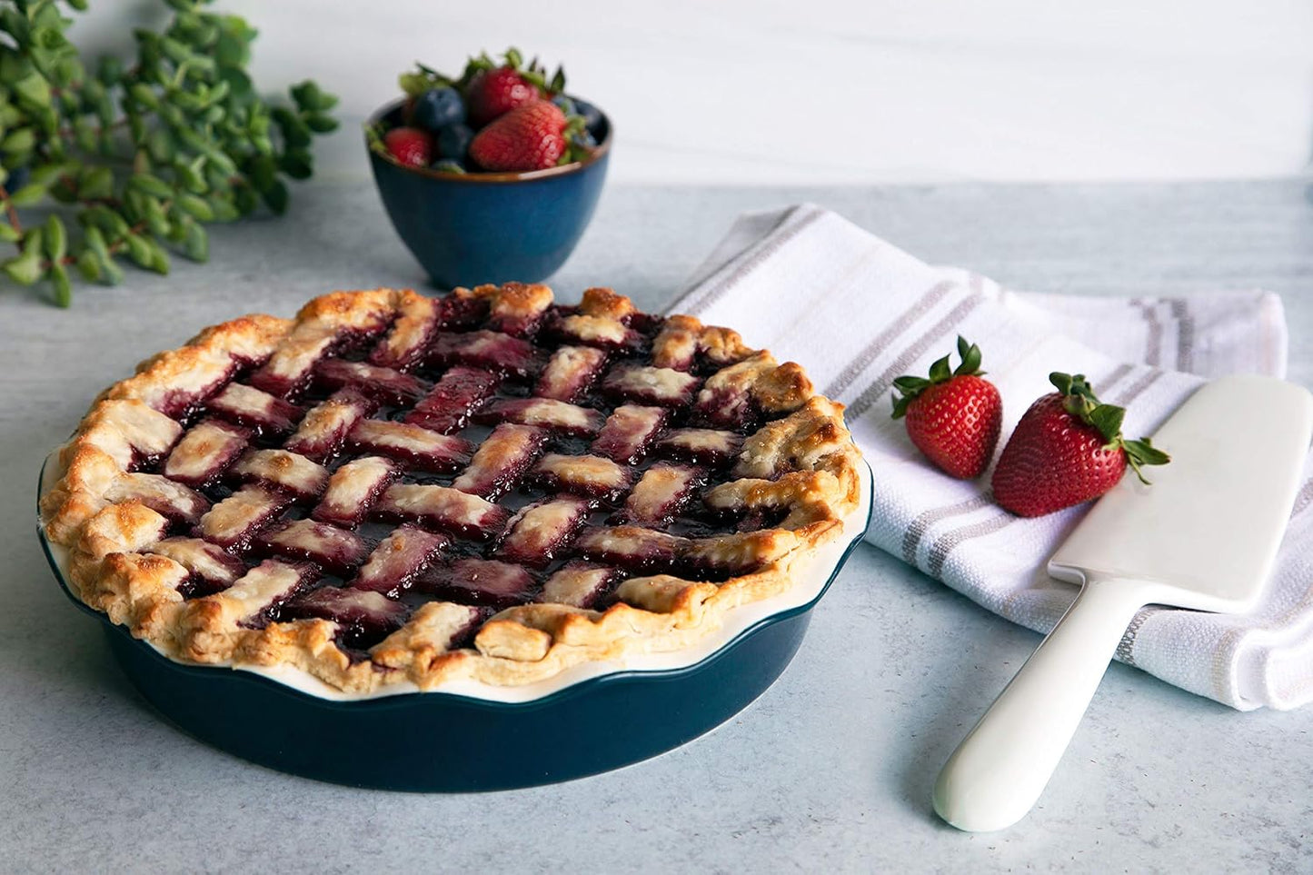 KooK Deep Dish Pie Plate - 10 Inch Porcelain Ceramic Dish with Ruffled Edge | Oven & Dishwasher Safe, Navy