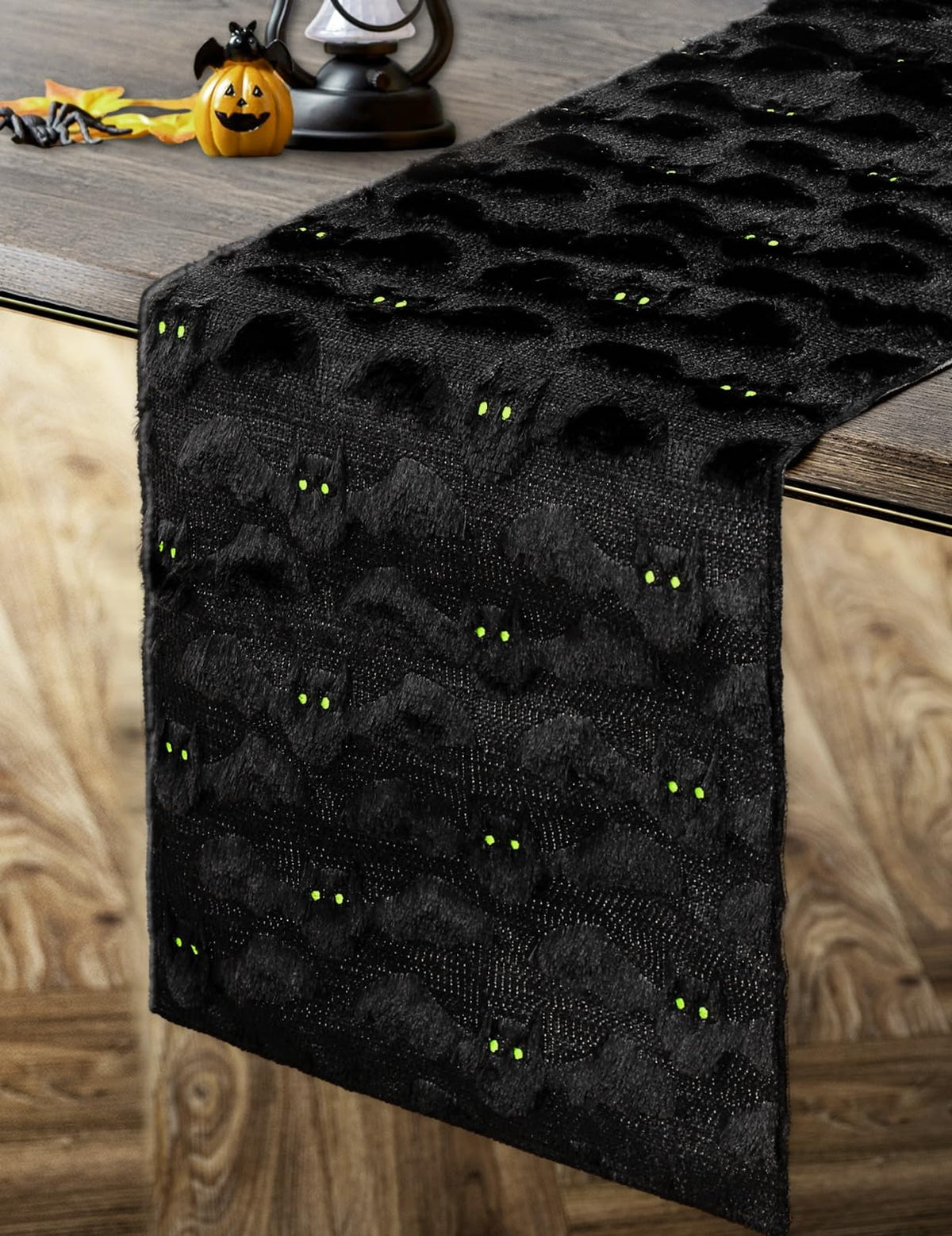 FYSUIMU Halloween Table Runner Soft Plush Faux Fur 3D Jacquard Black Bat Table Cover Spooky Bat Tabletop Decoration for Holiday Home Party Decor