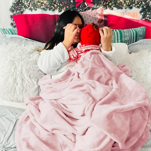 Bedsure GentleSoft Pink Fleece Blanket - Soft, Lightweight Plush Cozy Throw for Bed, Sofa, Travel | 50x70 Inches