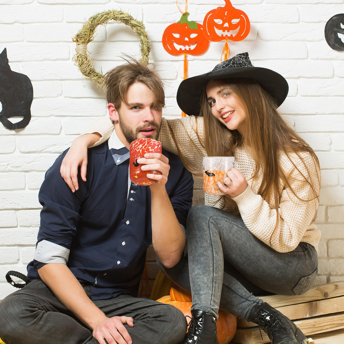 Skylety 4 Pcs Halloween Icon Glass Cups - 16 oz Pumpkin, Ghost, Bat, Cat Icon Juice Glasses Double Old Fashioned Drinking Cups - Ideal for Halloween Party Decoration, Friends Lovely Gifts