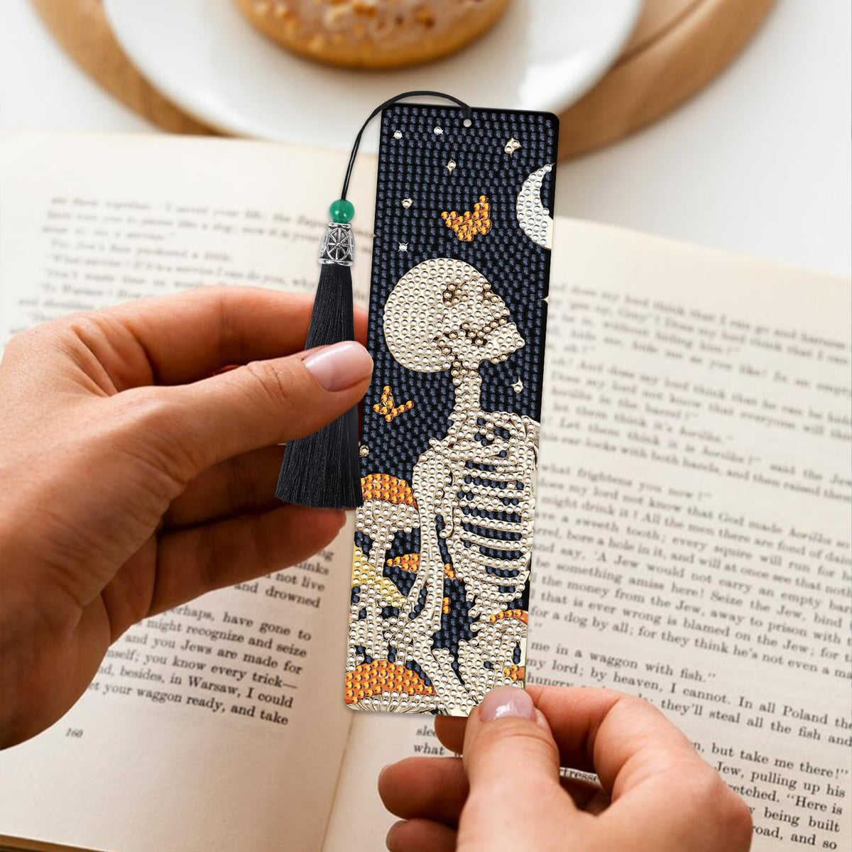 Sitsink Skull Diamond Art Bookmarks - 6 Pcs Halloween Gothic Diamond Painting Bookmarks Flower Mushroom Buttrefly DIY Gem Art Rhinestone Craft Kit for Adult Women Halloween Day of The Dead