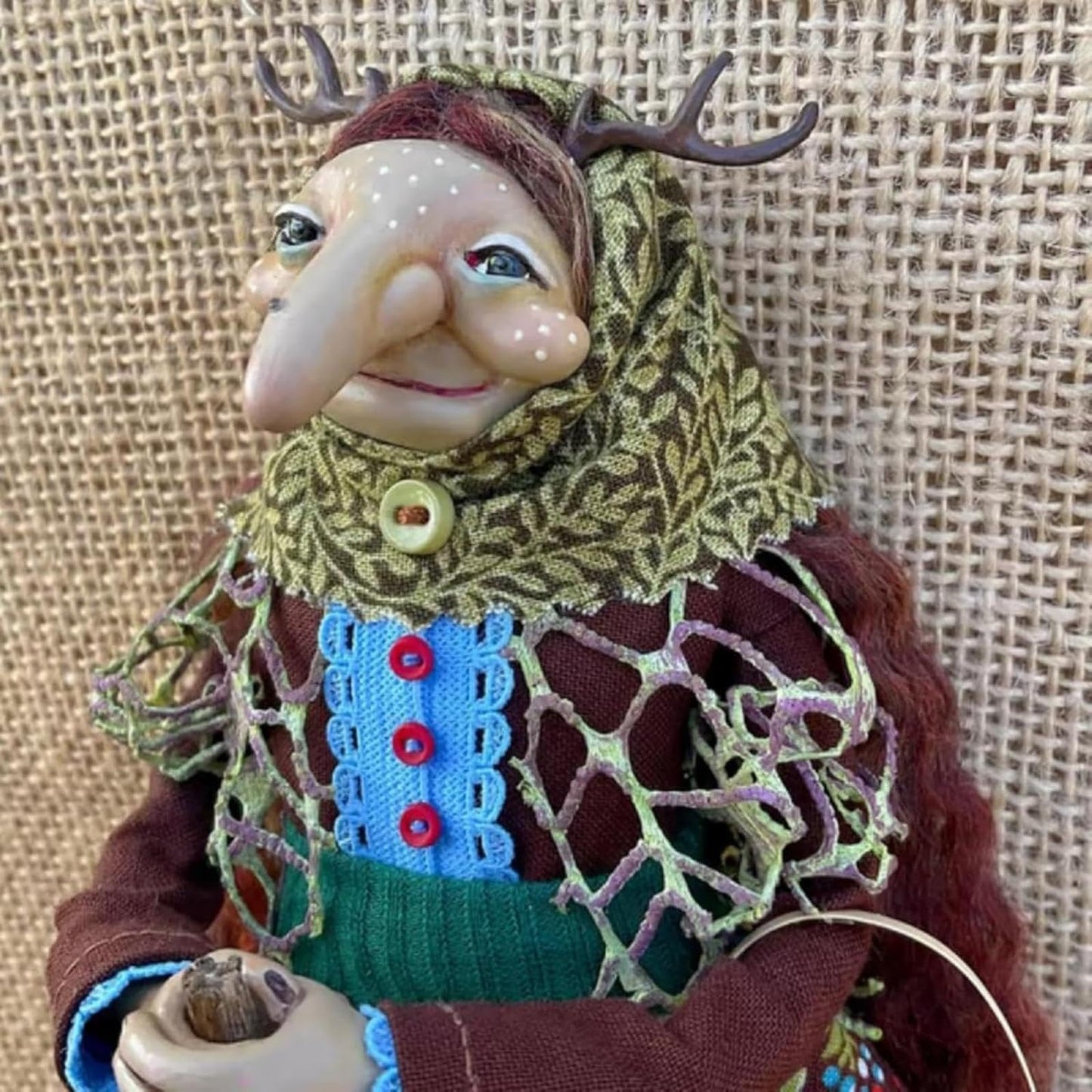 Handmade Kitchen Witch Doll, Good Luck Cooking Dolls Hanging Ornament, Unique Home Decor Figure on Broomsticks for Cooks, Festive Lucks Charm Decoration for Culinary Enthusiasts(B)