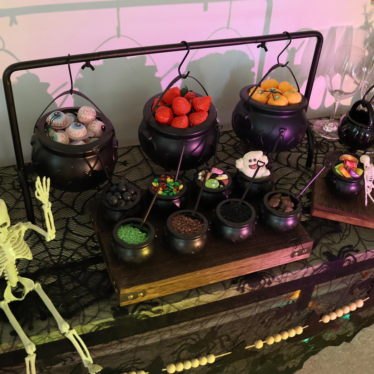 Zimati Cauldron Halloween Table Decor, 12 Pcs Large and Mini Black Plastic Hanging Cauldrons Serving Set, Spooky Witches Cauldron Candy Serving Bowls for Indoor Home Hocus Pocus Party Decorations