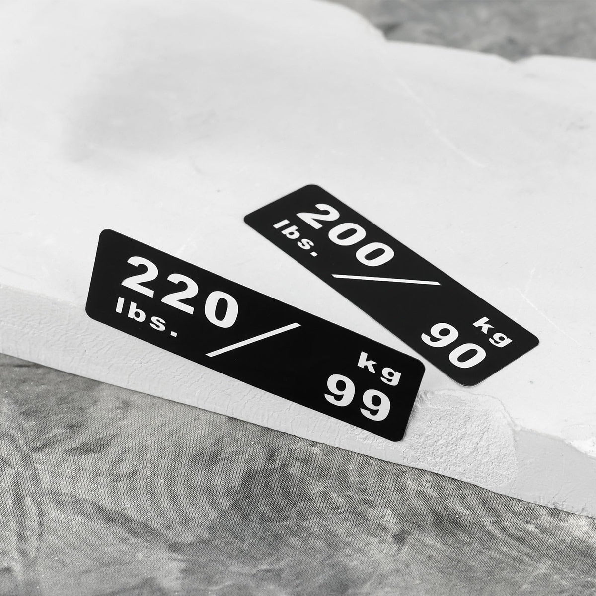 Briny River 2Pcs 10-260lbs/4.5-117kg Weight Stack Labels 4.5x1.4cm Gym Equipment Sticker Suitable for Most Fitness Equipment Weight Plate Size