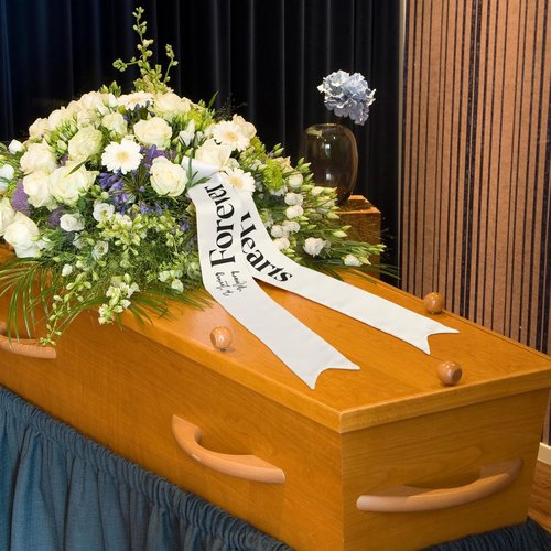 Fanfanwin Funeral Sash - Memorial Wreath Ribbon for Celebration of Life | 58x4" White, Forever in Our Hearts