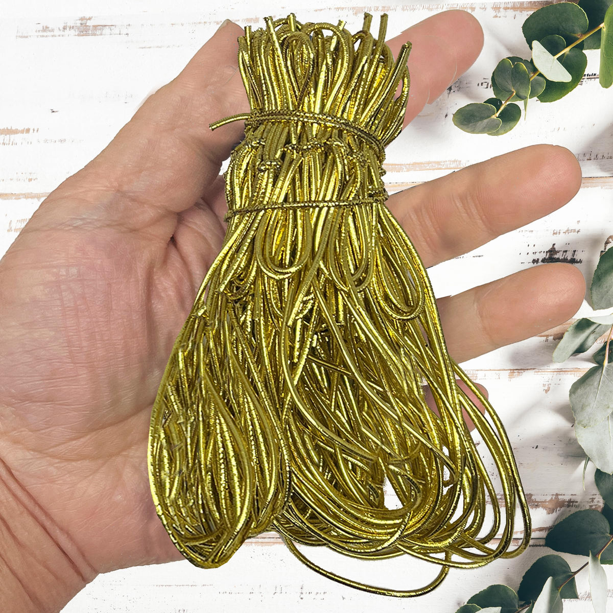 K-Kraft Gold Stretch Loops for Crafts and Gift Wrapping – 10-Inch Pre-Tied Bows for Medium Boxes (10 inch, Gold), Bundle of 100