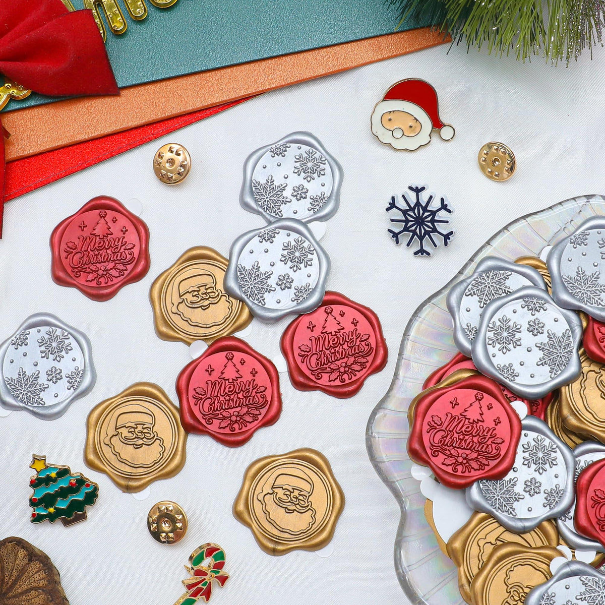 SWANGSA Christmas Wax Seal Stickers, 60Pcs Santa Claus Snowflake Merry Christmas Self Adhesive Envelope Seal Stickers for Invitation, Greeting Cards, Gift Wrapping