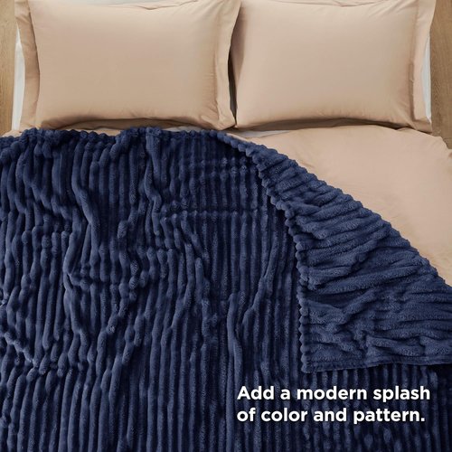 Bedsure GentleSoft Blanket - Cozy Navy Blue California King Size Throw, 102x96 Inches for Ultimate Comfort